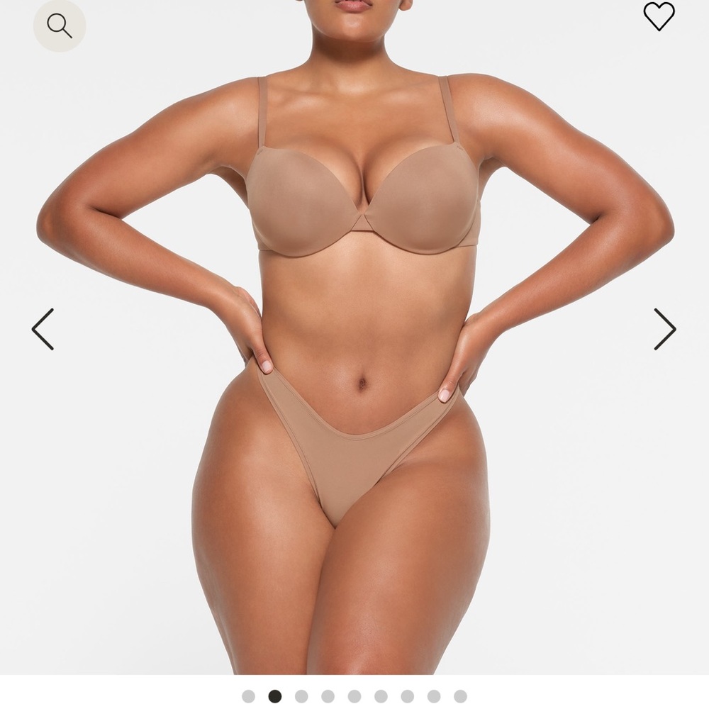 NWT skims custom push up bra 34A
